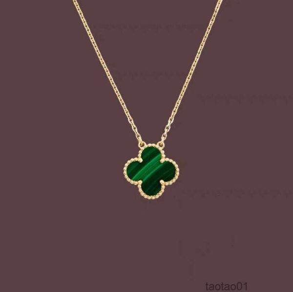 fashion pendant necklaces for women elegant 4/four leaf clover locket necklace highly quality choker chains designer jewelry 18k plated gold, Silver
fashion pendant necklaces for women elegant 4/four leaf clover locket necklace highly quality choker chains designer jewelry 18k plated gold, Silver