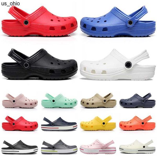 sandals 2022 clog designer sandals slippers slides croos classic men triple black white red khaki bule teal green waterproof shoes nursing h
sandals 2022 clog designer sandals slippers slides croos classic men triple black white red khaki bule teal green waterproof shoes nursing h
