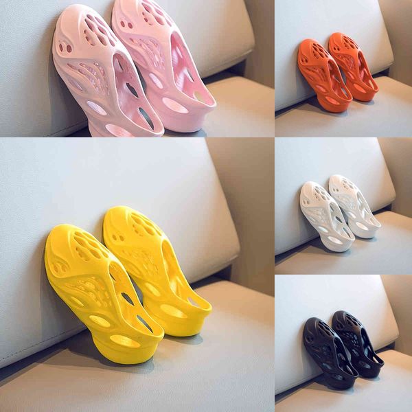 2023 designer girls fashion beach boys summer sandals baby toddler little big kids slip-on foam children lightweight closed toe shoes, Black;red
2023 designer girls fashion beach boys summer sandals baby toddler little big kids slip-on foam children lightweight closed toe shoes, Black;red