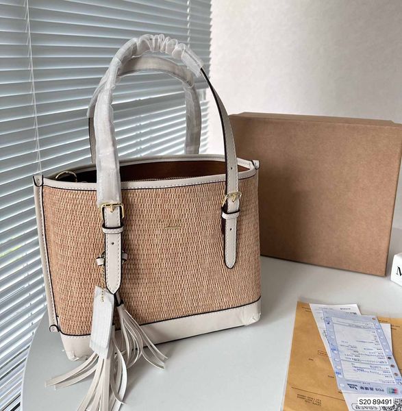designer beach bag luxury tote womens purse shoulder bags summer knitting and large capacity travel totes 2 colors woven shopping handbag
designer beach bag luxury tote womens purse shoulder bags summer knitting and large capacity travel totes 2 colors woven shopping handbag