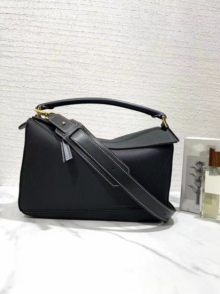 2023 luxury designer bag classic latest color women shoulder bags chain handbag pu leather cross body handbags
2023 luxury designer bag classic latest color women shoulder bags chain handbag pu leather cross body handbags