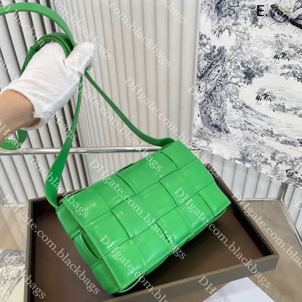 square woven bag women designer bag fashion crossbody bags solid color shoulder bags simple versatile style 9 colors with box
square woven bag women designer bag fashion crossbody bags solid color shoulder bags simple versatile style 9 colors with box