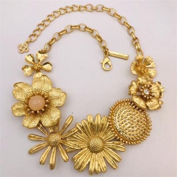 necklaces big exaggerated catwalk drop glazing enamel temperament light luxury to do old small design ancient style banquet necklace, Silver
necklaces big exaggerated catwalk drop glazing enamel temperament light luxury to do old small design ancient style banquet necklace, Silver