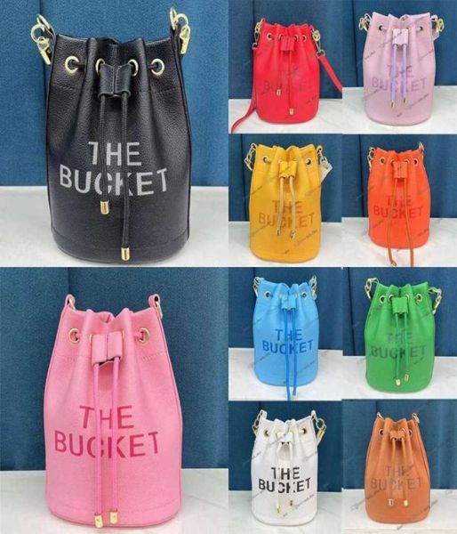 the leather bucket bag full grain leather drawstring pull closure rope handle removable adjustable leather strap marc jocobs d8005207
the leather bucket bag full grain leather drawstring pull closure rope handle removable adjustable leather strap marc jocobs d8005207