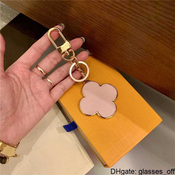 designer four-leaf keychains lucky clover car key chain rings accessories fashion pu leather keychain buckle for men women hanging decoratio, Silver
designer four-leaf keychains lucky clover car key chain rings accessories fashion pu leather keychain buckle for men women hanging decoratio, Silver