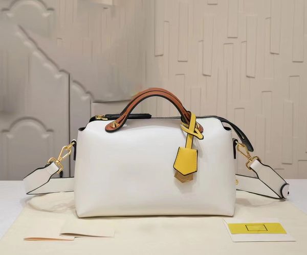 purses designer woman handbag womens shoulder bag luxury temperament handbags large capacity fashion crossbody bag pretty elegant
purses designer woman handbag womens shoulder bag luxury temperament handbags large capacity fashion crossbody bag pretty elegant