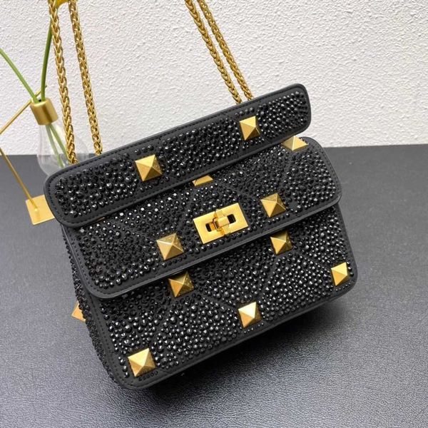 luxurys designer bag crossbody beach bags handbags diamond crystal new rivet handbag 9ch1
luxurys designer bag crossbody beach bags handbags diamond crystal new rivet handbag 9ch1