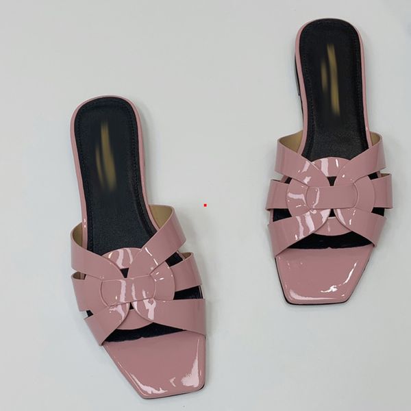 2023 retro slippers letter sandals shoes flops genuine leather casual ladies flat slipper summer outdoor beach loafer party holiday fashion, Black
2023 retro slippers letter sandals shoes flops genuine leather casual ladies flat slipper summer outdoor beach loafer party holiday fashion, Black