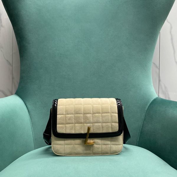 10a shoulder handbag designer bags 18.5cm lady crossbody bag tofu bag with box y039
10a shoulder handbag designer bags 18.5cm lady crossbody bag tofu bag with box y039