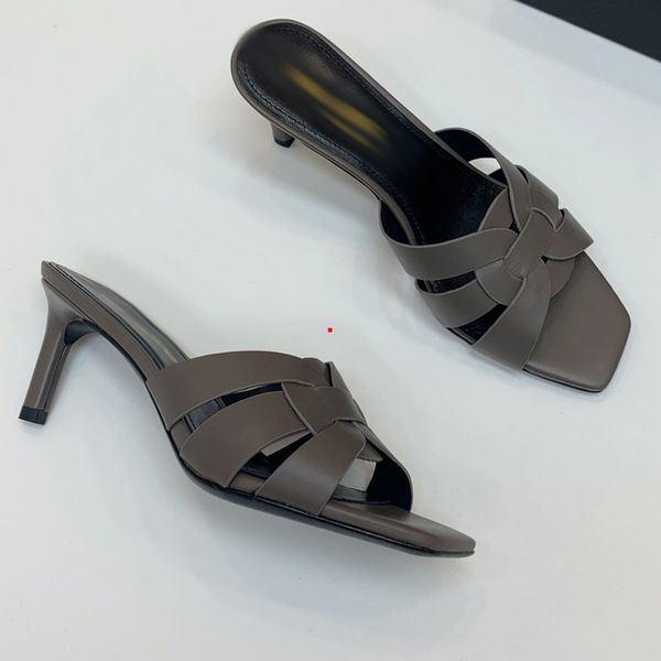 summer sandals women beach slippers 2023 fashion woman slide sandals ladies flat flip flop shoes slip on sandles femme sandalias mujer -0009, Black
summer sandals women beach slippers 2023 fashion woman slide sandals ladies flat flip flop shoes slip on sandles femme sandalias mujer -0009, Black