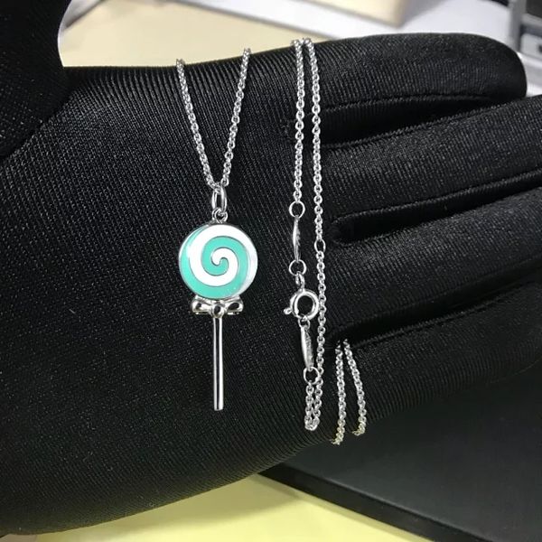 new 100% 925 silver female necklace lollipop tif tag love devil necklaces pendant fashion blue heart designer jewelry exquisite official log
new 100% 925 silver female necklace lollipop tif tag love devil necklaces pendant fashion blue heart designer jewelry exquisite official log