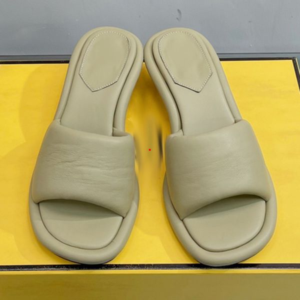 2023 fashion designers slippers women sandals classic wool roll sheepskin slides flat slipper winter plush fur sandal home sandals comfortab, Black
2023 fashion designers slippers women sandals classic wool roll sheepskin slides flat slipper winter plush fur sandal home sandals comfortab, Black