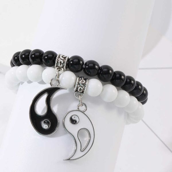 jewelry popular hand string yin yang eight trigrams tai chi couple bracelet simple black and white bracelet male bead string
jewelry popular hand string yin yang eight trigrams tai chi couple bracelet simple black and white bracelet male bead string