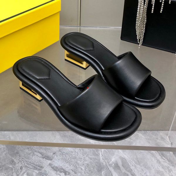 2023 fashion woman embroidered fabric slides slippers black beige multicolor embroidery mules womens home flip flops casual sandals summer l
2023 fashion woman embroidered fabric slides slippers black beige multicolor embroidery mules womens home flip flops casual sandals summer l