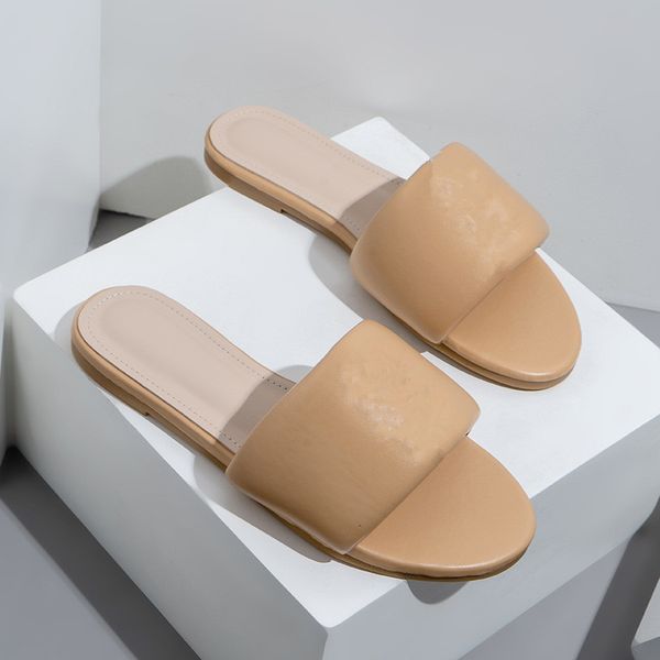 female senior luxurious style designer seaside beach slippers women wear lightweight breathable antiskid fashionable sandals for women', Black
female senior luxurious style designer seaside beach slippers women wear lightweight breathable antiskid fashionable sandals for women', Black