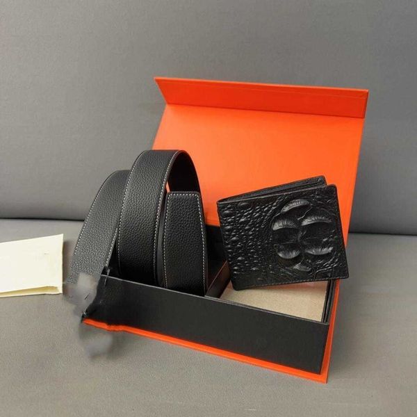 men's wallet belt 2 belt heads 4 piece set with box made cowhide material can be given as gift leather wallets for men size: 26 20cm aa, Red;black
men's wallet belt 2 belt heads 4 piece set with box made cowhide material can be given as gift leather wallets for men size: 26 20cm aa, Red;black