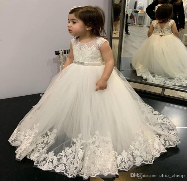 sheer neck lace flower girl dresses pearls crystals little girl wedding dresses vintage pageant dresses gowns2990326, White;blue
sheer neck lace flower girl dresses pearls crystals little girl wedding dresses vintage pageant dresses gowns2990326, White;blue