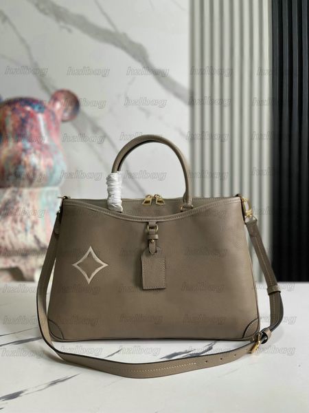 womens trianon pm mm tote bag turtledove handbag embossed giant monograms leather handle bag for women designer luxurys business tote fashio
womens trianon pm mm tote bag turtledove handbag embossed giant monograms leather handle bag for women designer luxurys business tote fashio