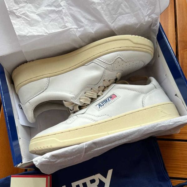 autry little white women's 2022 autumn/winter korean edition super small group genuine leather lacing thick sole casual board shoes wom
autry little white women's 2022 autumn/winter korean edition super small group genuine leather lacing thick sole casual board shoes wom