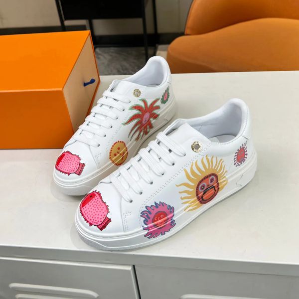 2023 SS White Women Shoes Colorful YK Time Out Sneaker Yayoi Kusama Faces Printed calf leather Trainer engraved eyelets 3D pattern Monograms Flowers, Brown 
2023 SS White Women Shoes Colorful YK Time Out Sneaker Yayoi Kusama Faces Printed calf leather Trainer engraved eyelets 3D pattern Monograms Flowers, Brown