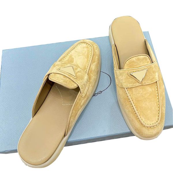 23ss womens slip on slippers designer suede sandals triangular-shaped patent leather sandals ladies loafers classic quilted texture leisure, Black
23ss womens slip on slippers designer suede sandals triangular-shaped patent leather sandals ladies loafers classic quilted texture leisure, Black