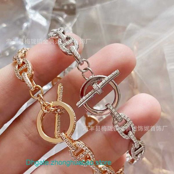 factory original wholesale designer h ermes bracelets online store v gold plated mijin hollow pig nose versatile bracelet wi with gift box, Golden;silver
factory original wholesale designer h ermes bracelets online store v gold plated mijin hollow pig nose versatile bracelet wi with gift box, Golden;silver