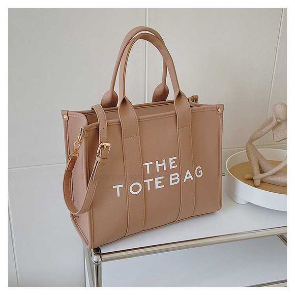 the tote marc new tote large capacity letter portable underarm fashion trend one shoulder bag jacobs265qjocobs
the tote marc new tote large capacity letter portable underarm fashion trend one shoulder bag jacobs265qjocobs