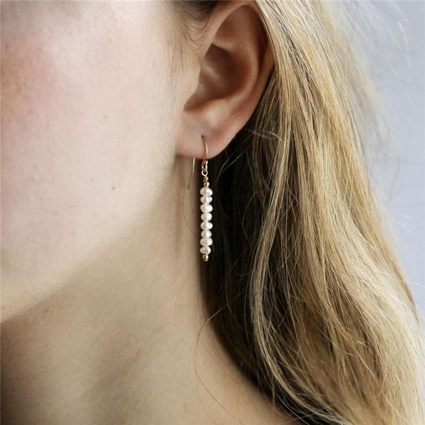 huggie handmade tiny pearl earrings minimalism 14k gold filled hoop earrings brincos oorbellen pendientes boho jewelry women earrings, Golden;silver
huggie handmade tiny pearl earrings minimalism 14k gold filled hoop earrings brincos oorbellen pendientes boho jewelry women earrings, Golden;silver