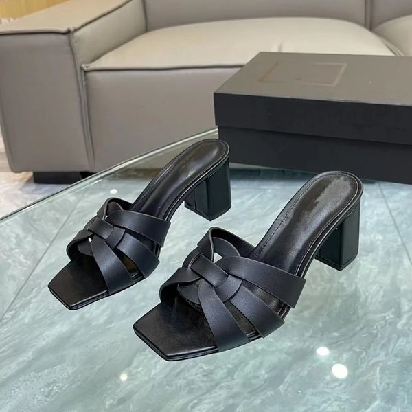 23s perfect luxury brand woman sandal thick heel outdoor beach slide shoes tribute flat sandals nu pieds calf leather sandals with box, Black
23s perfect luxury brand woman sandal thick heel outdoor beach slide shoes tribute flat sandals nu pieds calf leather sandals with box, Black
