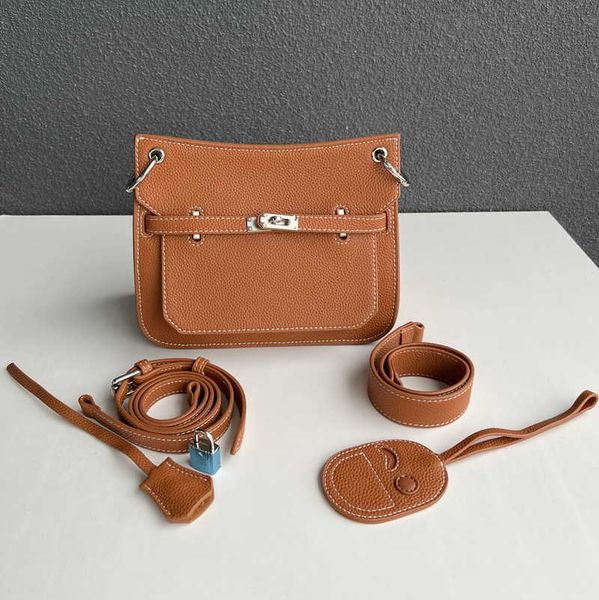 jypsieres totes handbag h erms bag 2023 summer togo layer cow leather shoulder messenger bag small leather bag for womenqq
jypsieres totes handbag h erms bag 2023 summer togo layer cow leather shoulder messenger bag small leather bag for womenqq