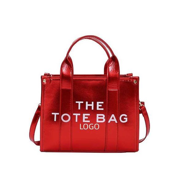 the tote marc springsummer new letter tote mirror face one shoulder handheld women's bag jacobsnxmnjocobs
the tote marc springsummer new letter tote mirror face one shoulder handheld women's bag jacobsnxmnjocobs