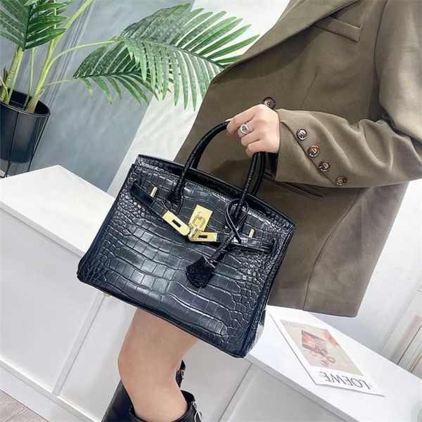 10a h erme s leather birkins bag tote alligator grain cow women's portable messenger large capacity single shoulder bride original logo
10a h erme s leather birkins bag tote alligator grain cow women's portable messenger large capacity single shoulder bride original logo