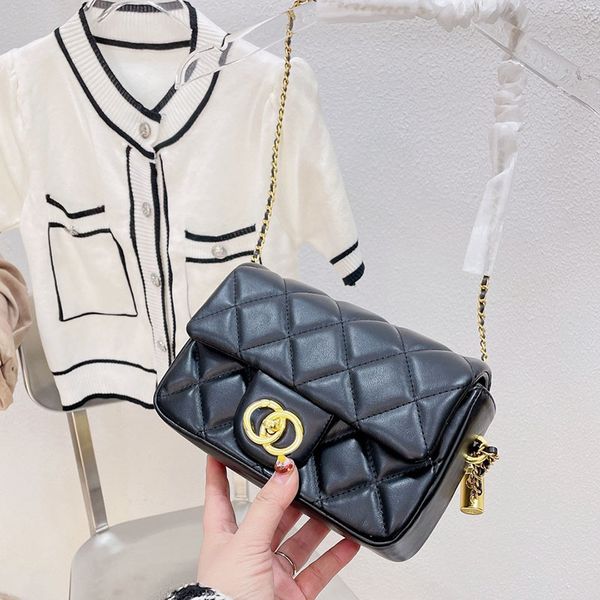 designer bag luxurys tote bag mini handle wallet gold ball vintage exquisite retro lambskin crossbody high-quality daily shopping bags size
designer bag luxurys tote bag mini handle wallet gold ball vintage exquisite retro lambskin crossbody high-quality daily shopping bags size
