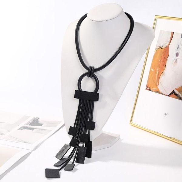 necklaces new designer handmade women necklace romantic style pendant necklaces luxury sweater chains classic clothes accessories, Silver
necklaces new designer handmade women necklace romantic style pendant necklaces luxury sweater chains classic clothes accessories, Silver