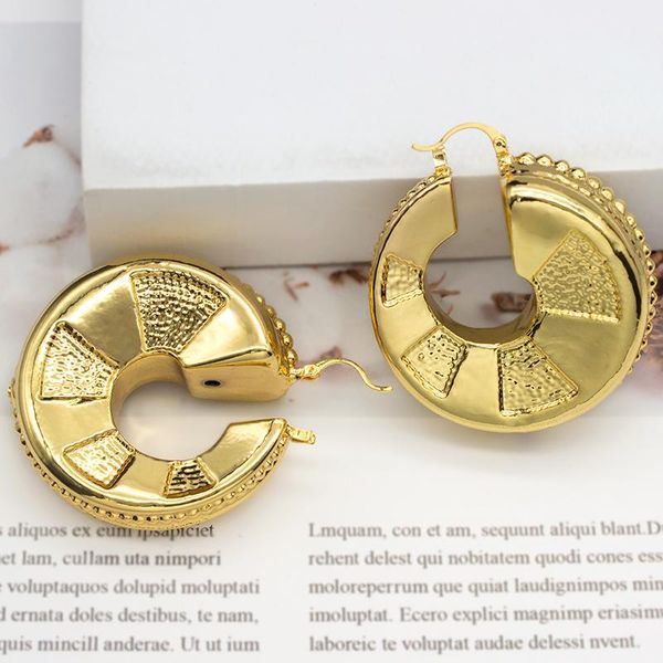 huggie fashion hoop earrings jewelry 24k gold plated copper coin pattern round earrings for bridal wedding party gift, Golden;silver
huggie fashion hoop earrings jewelry 24k gold plated copper coin pattern round earrings for bridal wedding party gift, Golden;silver