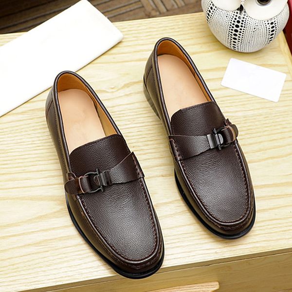 dress shoes classic men's luxury leather british style genuine casual business elegant designer loafers 230522, Black
dress shoes classic men's luxury leather british style genuine casual business elegant designer loafers 230522, Black
