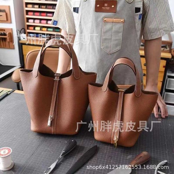 designer handbag picotin lock cargo h home h handmade original leather hand sewn wax thread portable women's bag 18/22cm 'vegetabl
designer handbag picotin lock cargo h home h handmade original leather hand sewn wax thread portable women's bag 18/22cm 'vegetabl