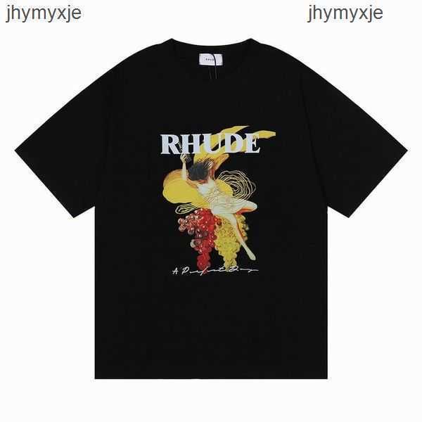 designer fashion clothing tees hip hop tshirts 23ss rhude parakeet long tailed parrot print high street casual versatile short sleeve tshirt, White;black
designer fashion clothing tees hip hop tshirts 23ss rhude parakeet long tailed parrot print high street casual versatile short sleeve tshirt, White;black