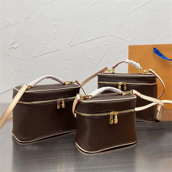 women handbag designer bags luxury cosmetic bag flower beach summer totes shoulder crossbody bag leather zipper handbags letter wallet lady
women handbag designer bags luxury cosmetic bag flower beach summer totes shoulder crossbody bag leather zipper handbags letter wallet lady