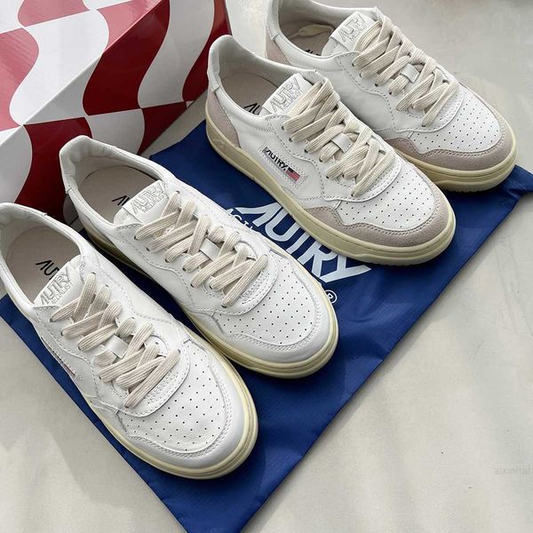 dingguan produces high-quality korean niche white for women versatile thick soled leather sports casual board shoes
dingguan produces high-quality korean niche white for women versatile thick soled leather sports casual board shoes