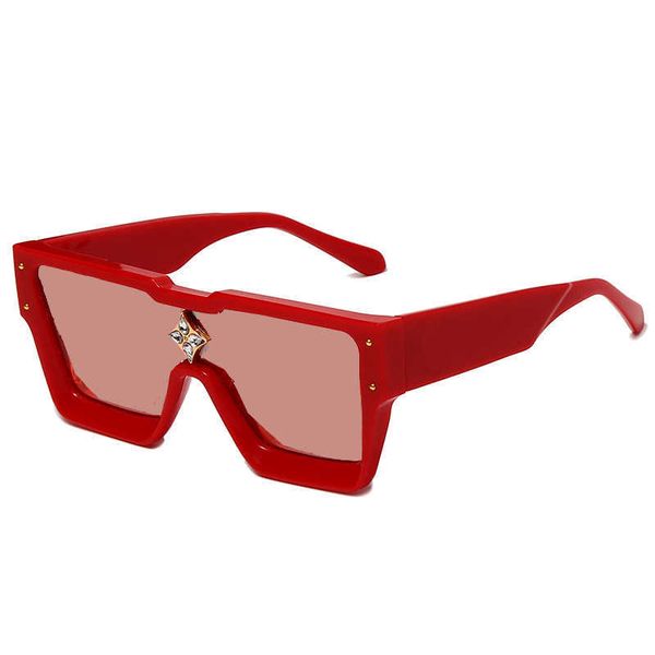 sunglasses for men and women square sunglasses luxury brand selling four leaf clover 1486, White;black
sunglasses for men and women square sunglasses luxury brand selling four leaf clover 1486, White;black