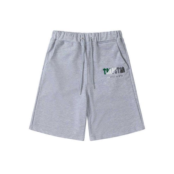 trapstar new spring and summer white towel embroidered cotton high-quality sports casual shorts, White;black
trapstar new spring and summer white towel embroidered cotton high-quality sports casual shorts, White;black