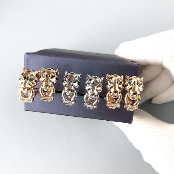 designer collection fashion style women lady stud earrings inlay cubic zircon diamond black spots leopard head plated gold color ear clip, Golden;silver
designer collection fashion style women lady stud earrings inlay cubic zircon diamond black spots leopard head plated gold color ear clip, Golden;silver
