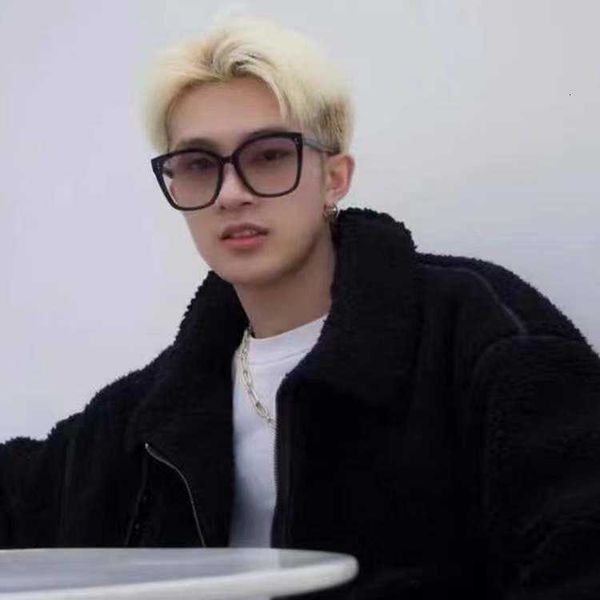 designer gm cool sunglasses gentle monster 2023 new plain face sunset uv proof tiktok net red same two-point vertical nail with original box, White;black
designer gm cool sunglasses gentle monster 2023 new plain face sunset uv proof tiktok net red same two-point vertical nail with original box, White;black
