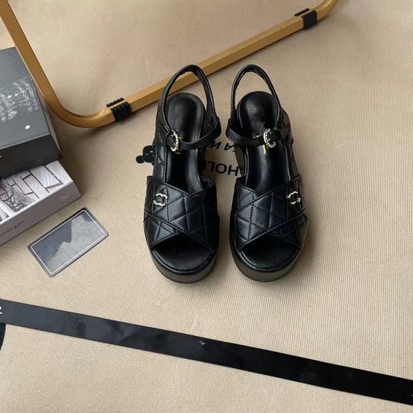designer ladies sandals summer new cross diamond checkered thick sole sponge cake shoes versatile casual women's shoes with box for ext, Black
designer ladies sandals summer new cross diamond checkered thick sole sponge cake shoes versatile casual women's shoes with box for ext, Black