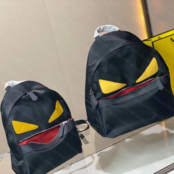 mens designers canvas backpack women large capacity cowhide backpacks double shoulder schoolbags messenger bags brand f handbag 2305231bf
mens designers canvas backpack women large capacity cowhide backpacks double shoulder schoolbags messenger bags brand f handbag 2305231bf