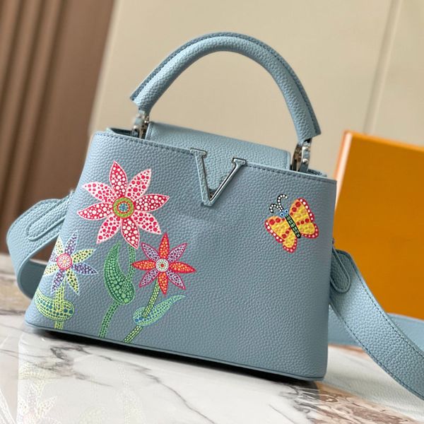 shoulder bag totes flower butterfly printed handbag grained genuine leather capucines handbags fashion letter snap hook inside zipper pocket
shoulder bag totes flower butterfly printed handbag grained genuine leather capucines handbags fashion letter snap hook inside zipper pocket