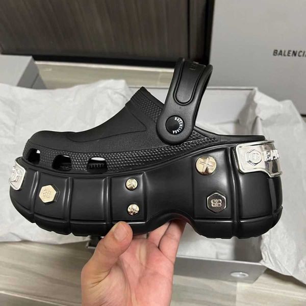 hardcrocs slippers women men fashion triple s flip flops hardcroc beach pool slides sandals sports punk style rubber rivet slide casual foam
hardcrocs slippers women men fashion triple s flip flops hardcroc beach pool slides sandals sports punk style rubber rivet slide casual foam