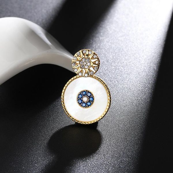 knot new lucky eye earrings female silver color shell earring devil eye exquisite zirconia woman jewelry zk30
knot new lucky eye earrings female silver color shell earring devil eye exquisite zirconia woman jewelry zk30