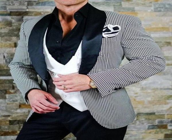 one button houndstooth groom tuxedos shawl lapel groomsmen man suits mens wedding suits jacketpantsvesttie 5720833, Black;gray
one button houndstooth groom tuxedos shawl lapel groomsmen man suits mens wedding suits jacketpantsvesttie 5720833, Black;gray